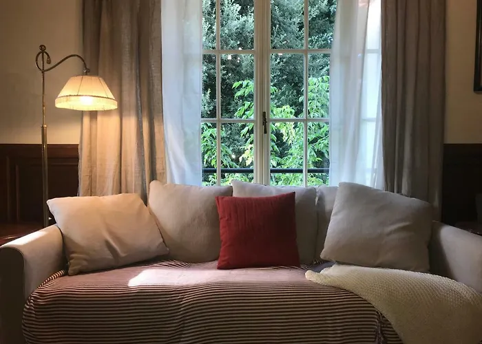 Espectacular Casa Chateau En El Centro De * Olot