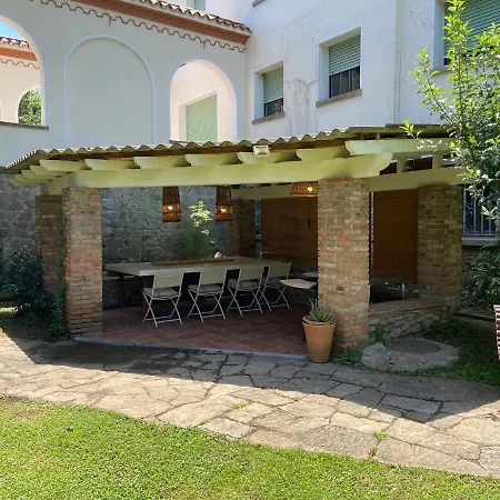 Espectacular Casa Chateau En El Centro De Villa Olot